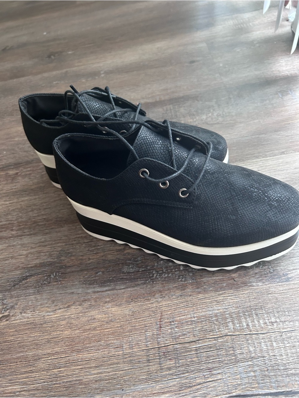 Black Platform Lace-Up Sneakers with White Stripe Sole - Picture 3 of 7